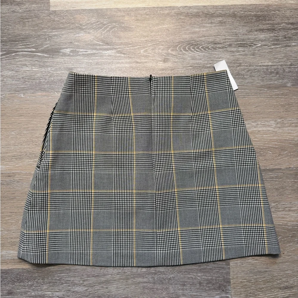 Aritzia Wilfred Renee Skirt- Cairo Gold Aria Noir - Picture 4 of 4
